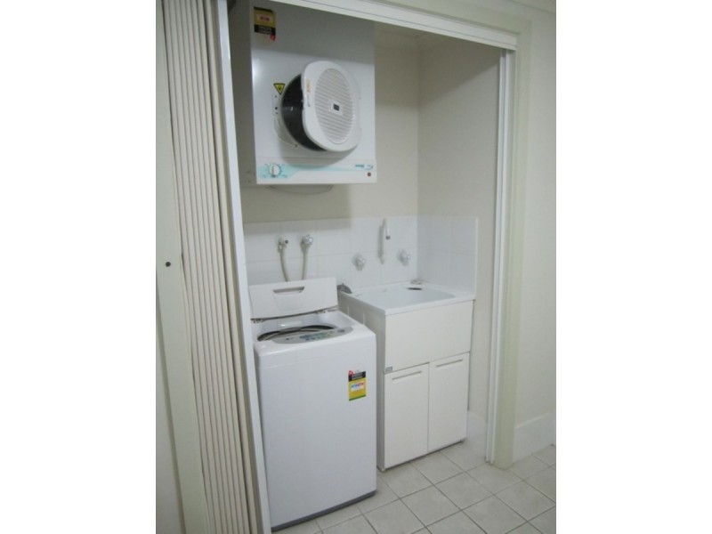 2B/188 Carrington Street, Adelaide SA 5000