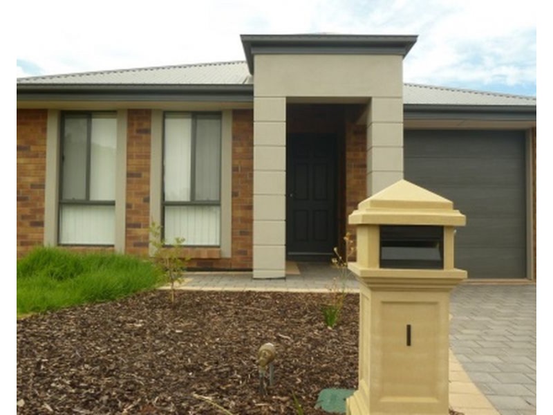 1 Doudney Avenue, Evanston Gardens SA 5116