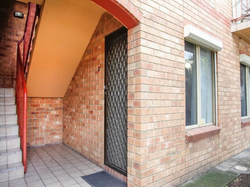 2/29 St Helena Place, Adelaide SA 5000