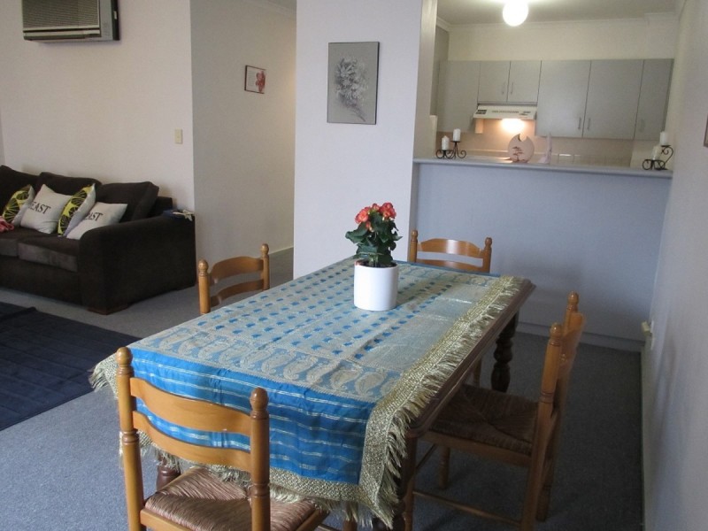 2/29 St Helena Place, Adelaide SA 5000
