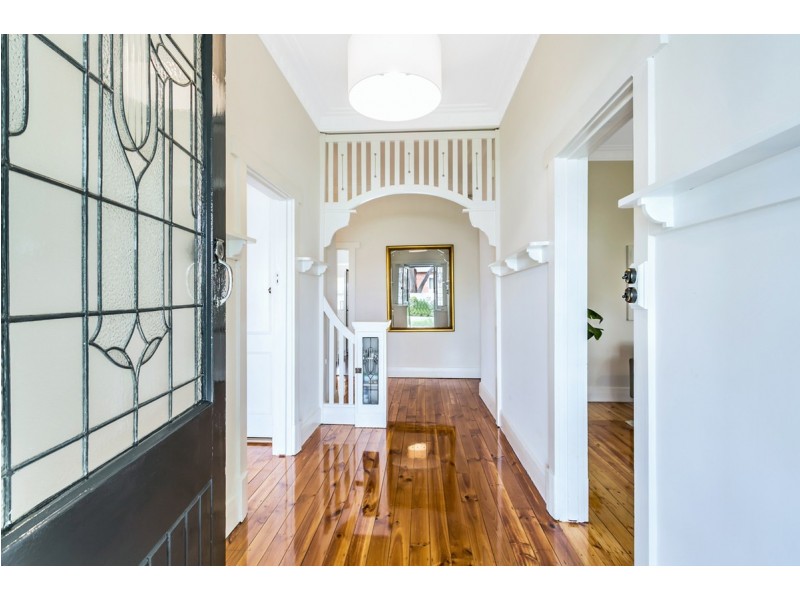 8 Gowland Street, Broadview SA 5083