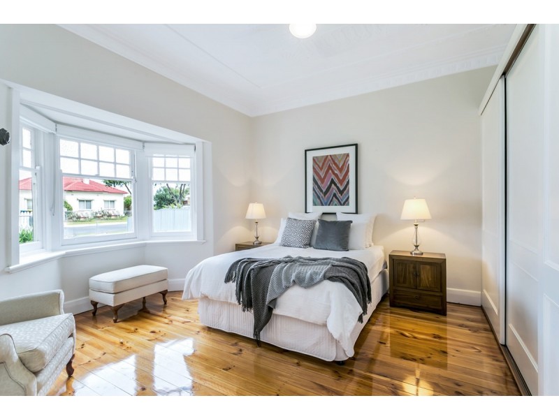 8 Gowland Street, Broadview SA 5083