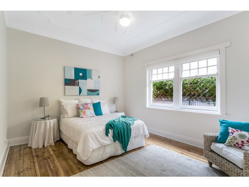 8 Gowland Street, Broadview SA 5083