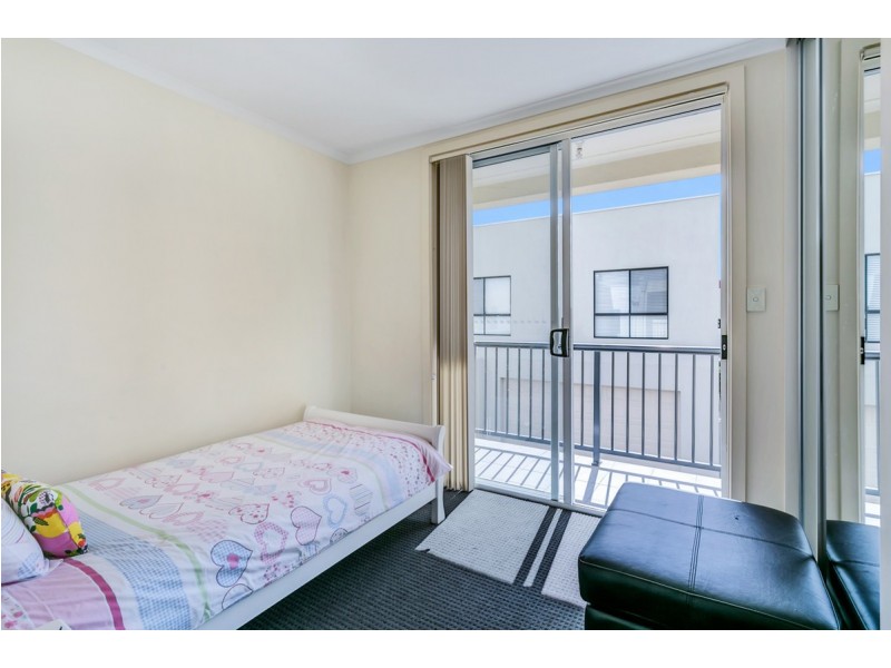 44 Harvey Circuit, Mawson Lakes SA 5095