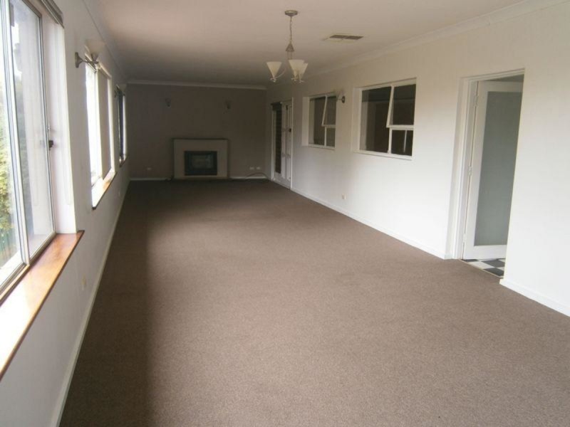 7 Murrell Road, Para Hills SA 5096