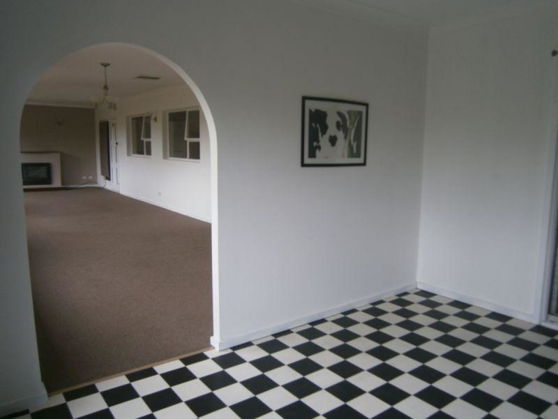 7 Murrell Road, Para Hills SA 5096