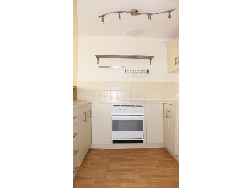4/25 Second Street, Brompton SA 5007