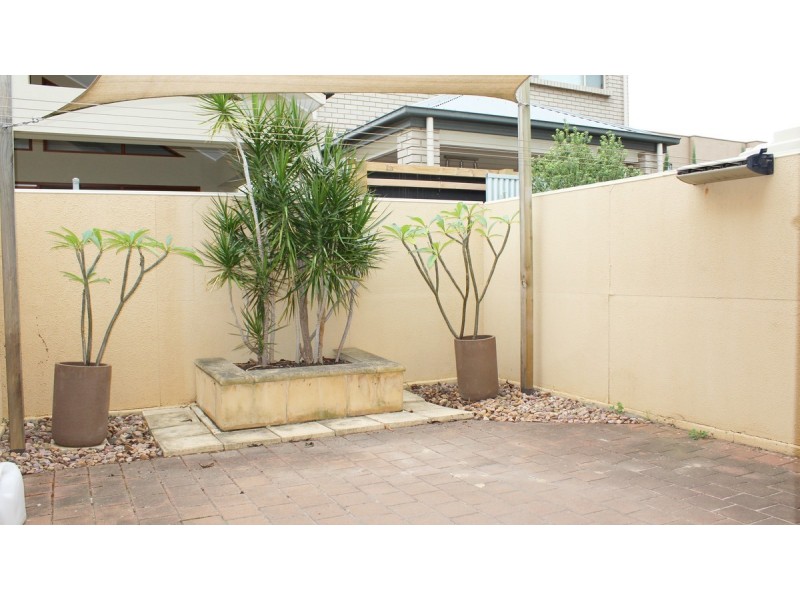 4/25 Second Street, Brompton SA 5007