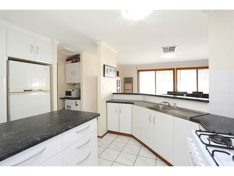 24 Trevalsa Court, Salisbury Heights SA 5109