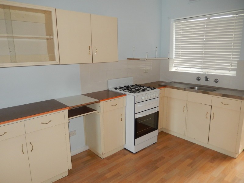 9/2 Old Beach Road, Brighton SA 5048