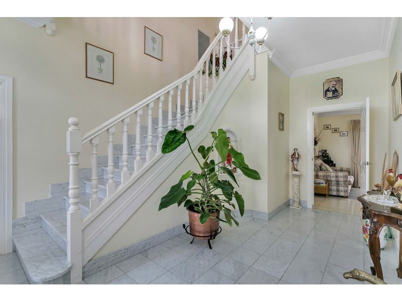 10 Raphael Avenue, Dernancourt SA 5075