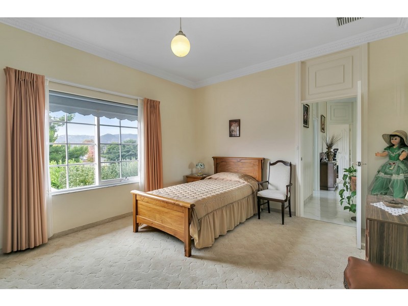10 Raphael Avenue, Dernancourt SA 5075