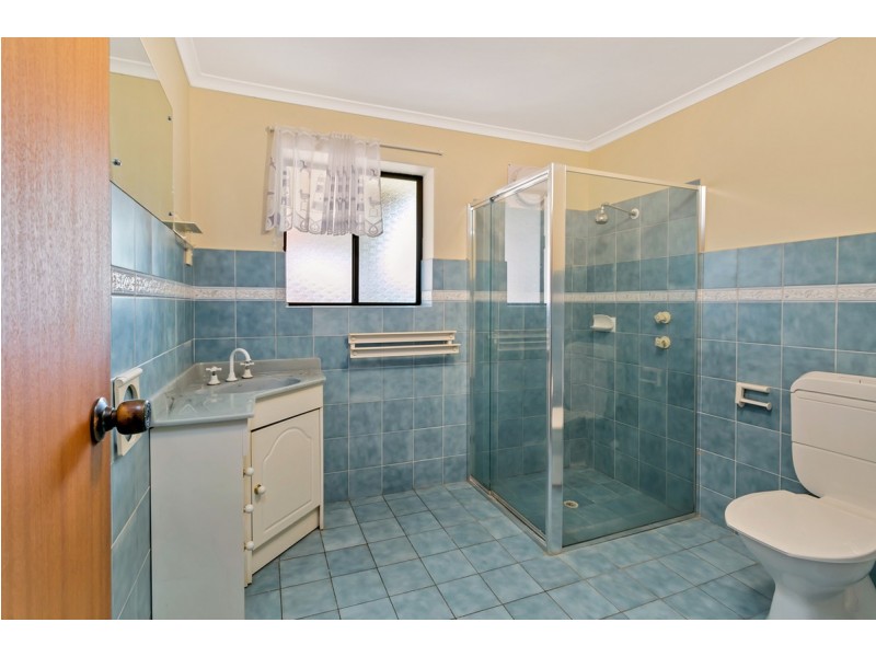 16 Kinnaird Crescent, Highbury SA 5089