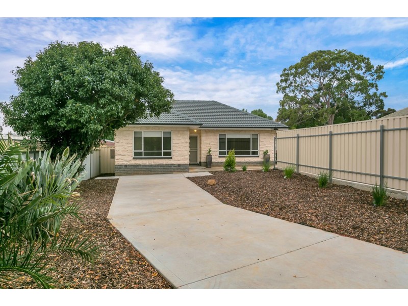 3 Maru Court, Para Hills SA 5096