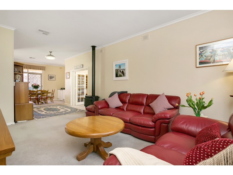 42 Littler Drive, Fairview Park SA 5126