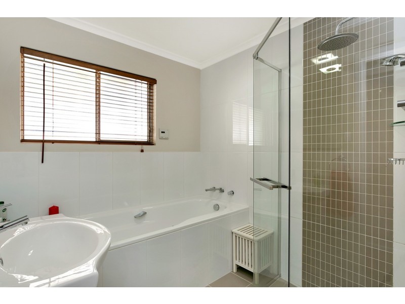 42 Littler Drive, Fairview Park SA 5126