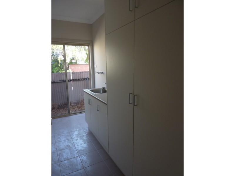 6 Grenville Avenue, Hillcrest SA 5086