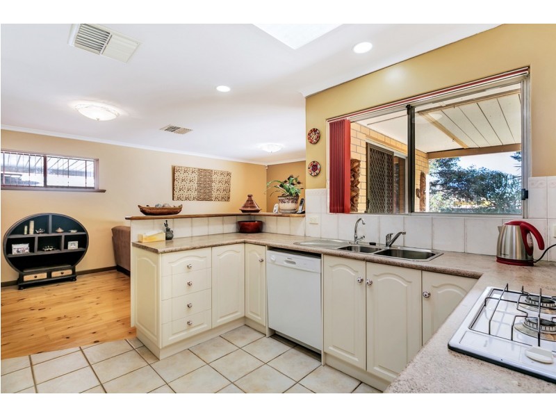 12 Hughes Avenue, St Agnes SA 5097