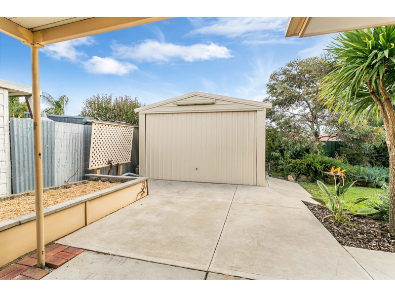 12 Hughes Avenue, St Agnes SA 5097