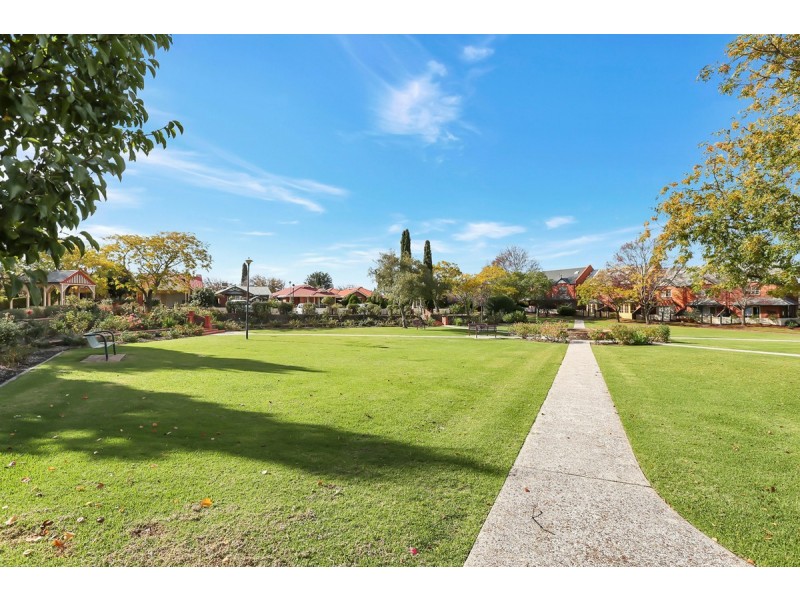 4/7 Westminster Street, Wynn Vale SA 5127