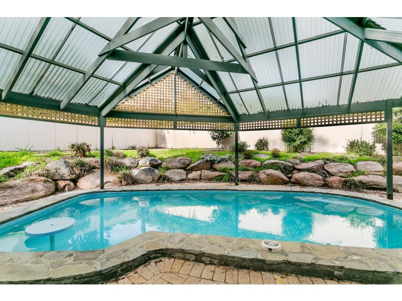 2 Birkdale Close, Fairview Park SA 5126