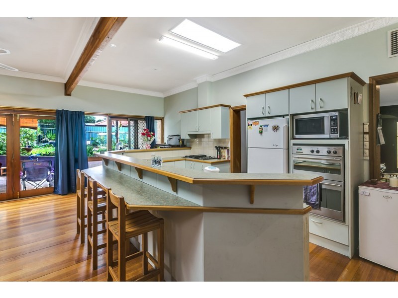 20 Deakin Avenue, Hope Valley SA 5090