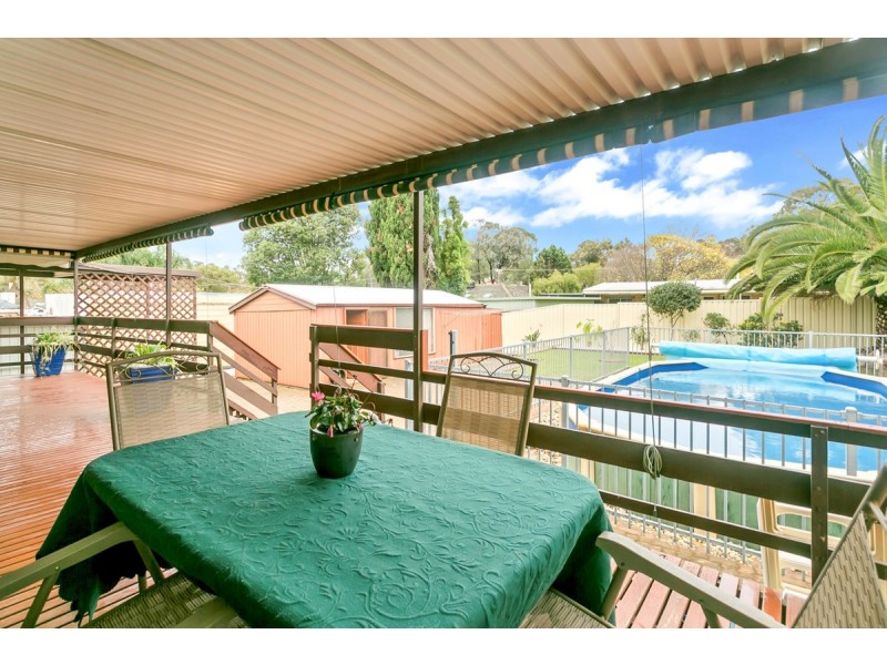 9 Sharon Road, Ridgehaven SA 5097