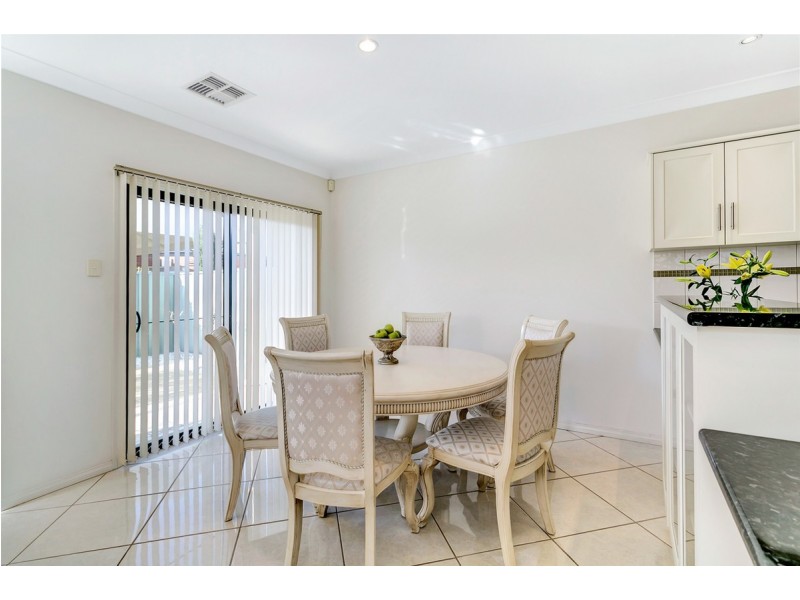 5 Maquarie Street, Mawson Lakes SA 5095