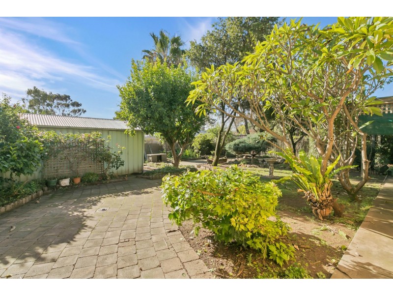 38 Brougham Drive, Valley View SA 5093