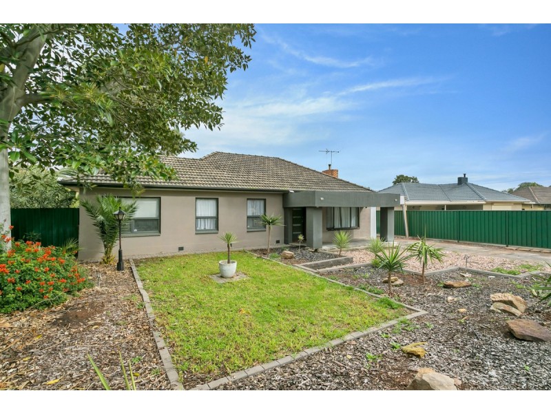 35 Peacock Road, Elizabeth Downs SA 5113