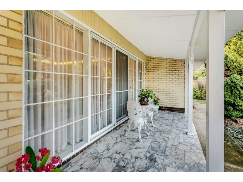 3 Crestwood Drive, Athelstone SA 5076