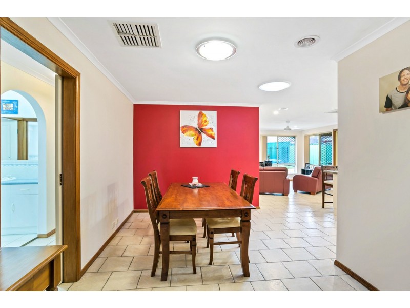 6 Bellchambers Court, Modbury Heights SA 5092