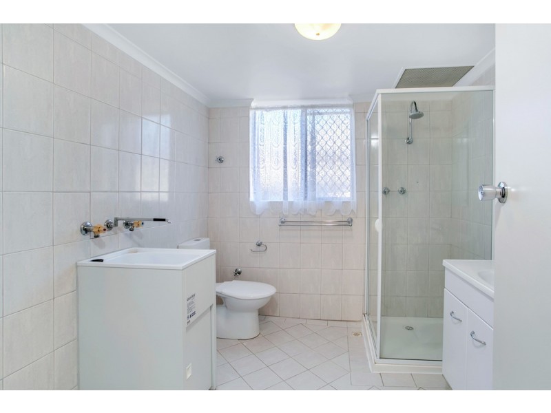 9/5 Barry Road, Oaklands Park SA 5046