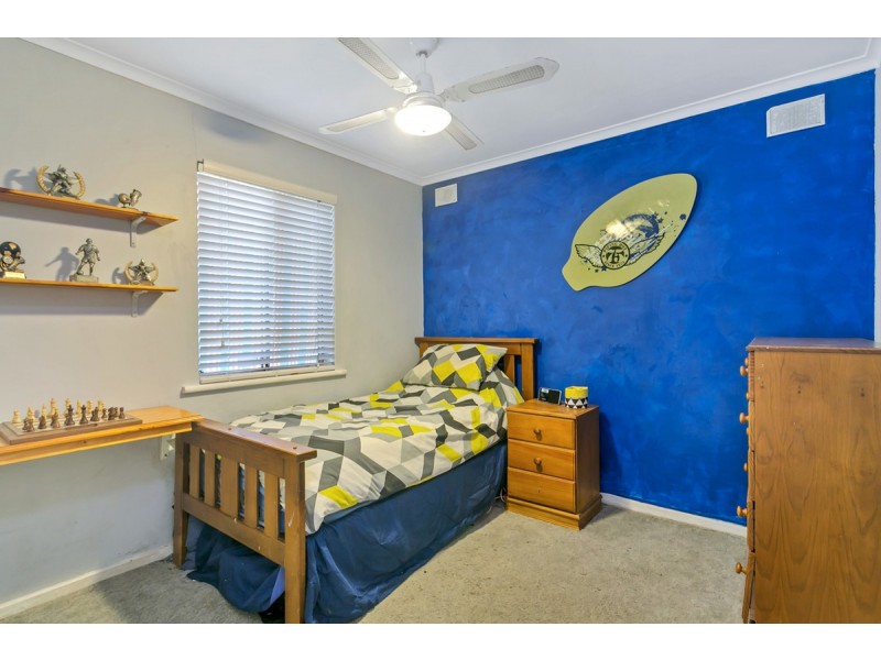 12 Springwood Avenue, Redwood Park SA 5097