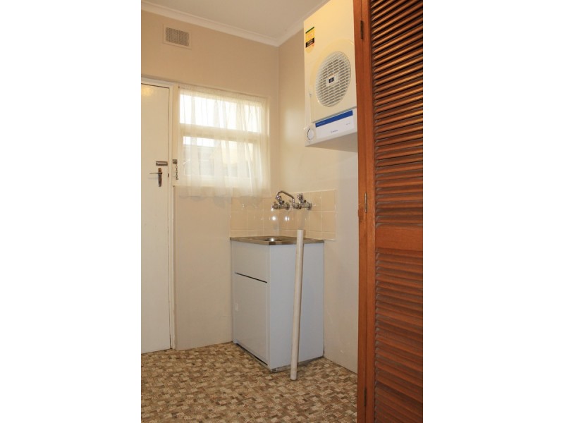 18 Carinya Crescent, Rostrevor SA 5073