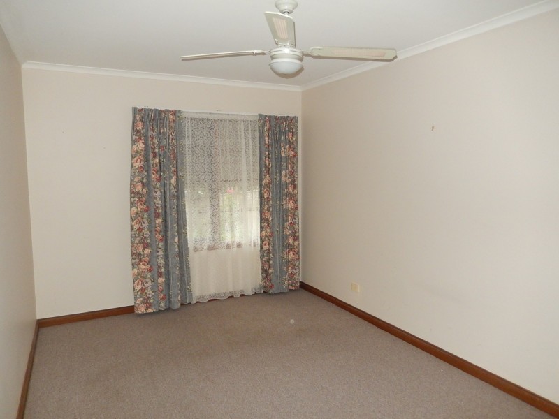 9 Faye Street, Ridgehaven SA 5097