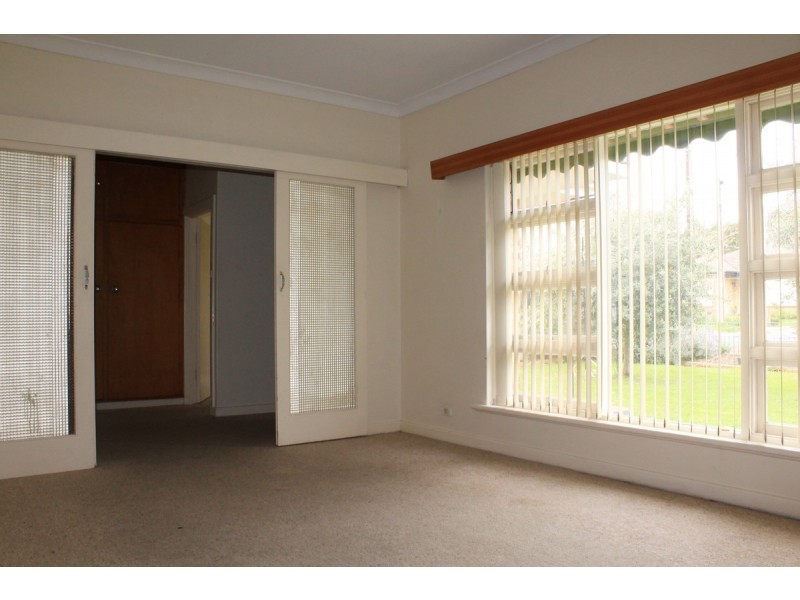 33 Mitcham Avenue, Lower Mitcham SA 5062