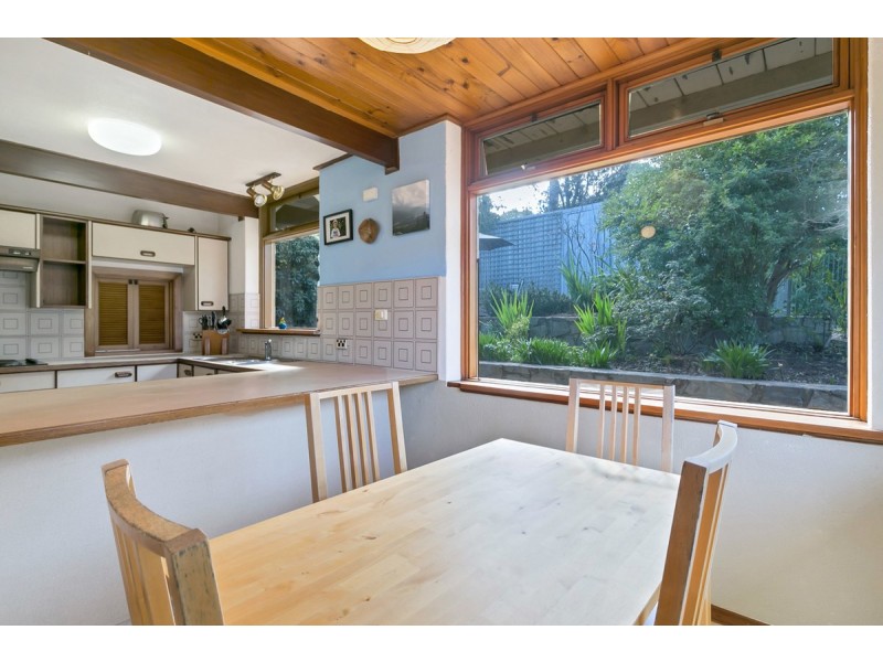 8 Wattlebird Drive, Highbury SA 5089