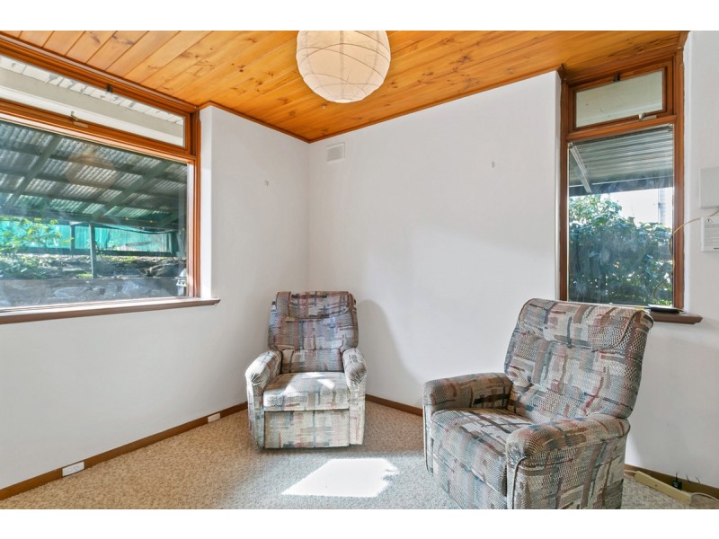 8 Wattlebird Drive, Highbury SA 5089