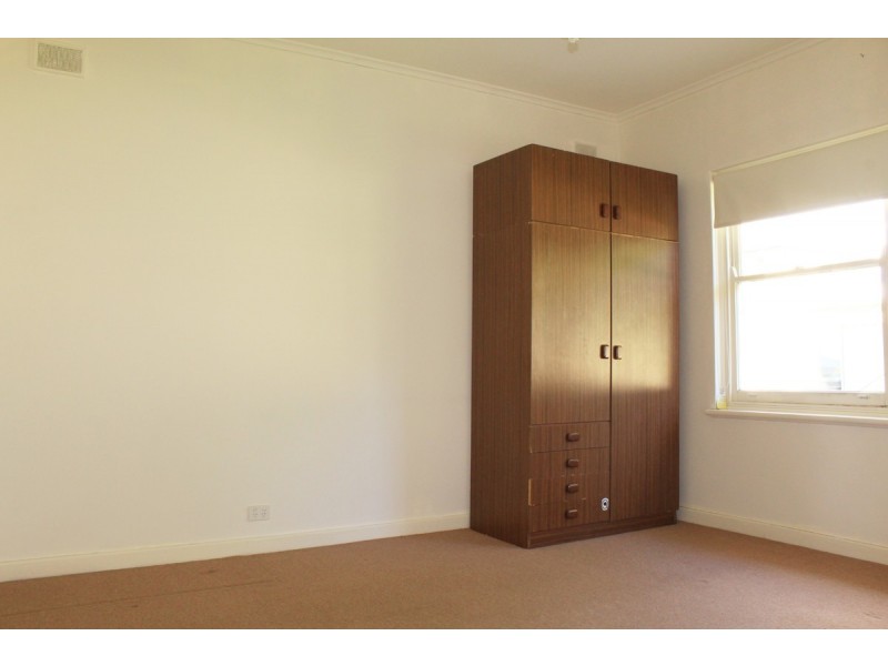 6 Melrose Avenue, Clearview SA 5085