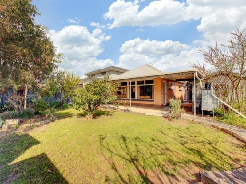 4 Harrison Street, Henley Beach SA 5022