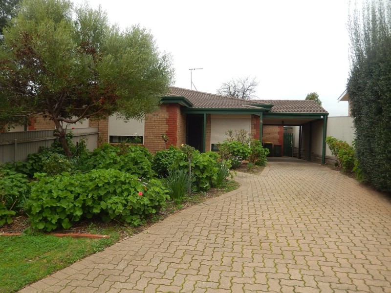 9 Faye Street, Ridgehaven SA 5097