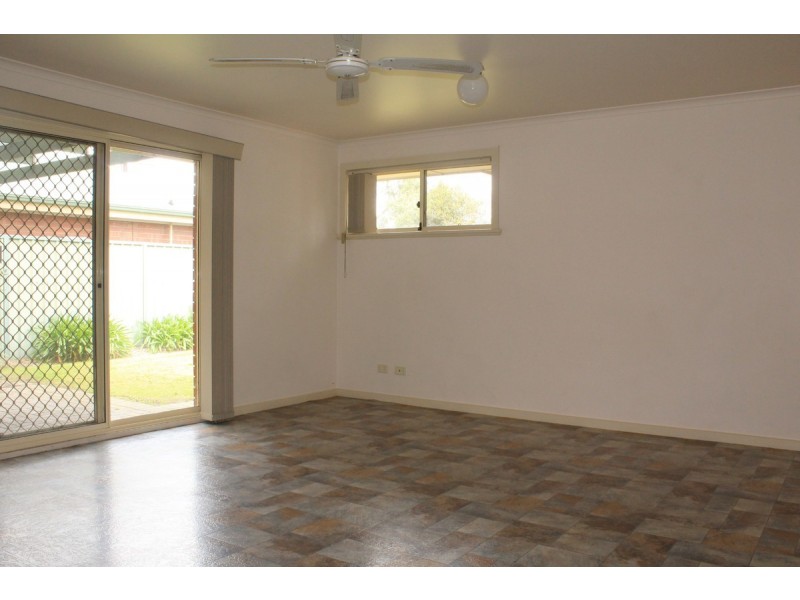 17 Kirkby Circuit, Greenacres SA 5086