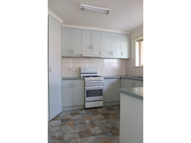 17 Kirkby Circuit, Greenacres SA 5086