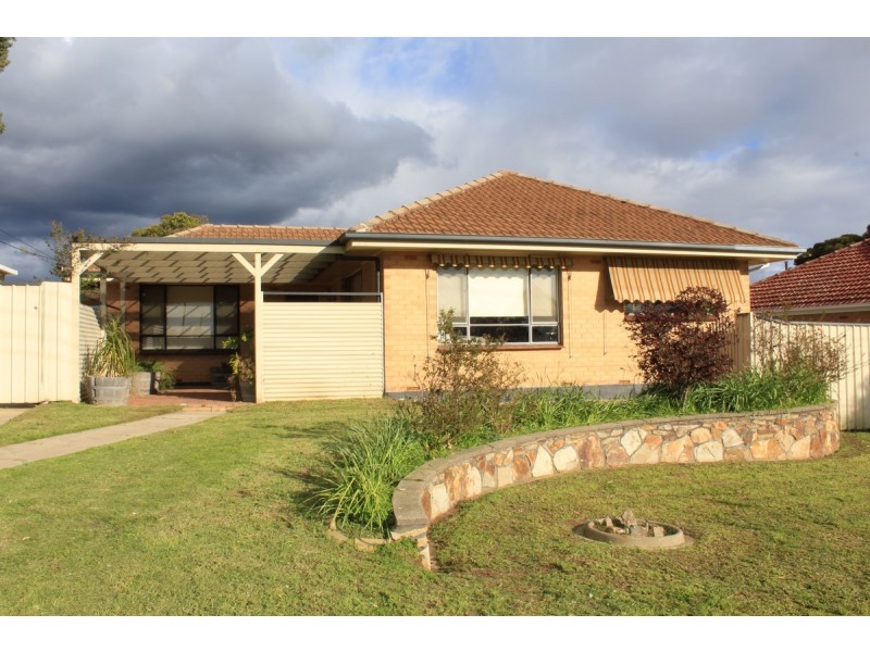 3 Brenda Avenue, Gilles Plains SA 5086