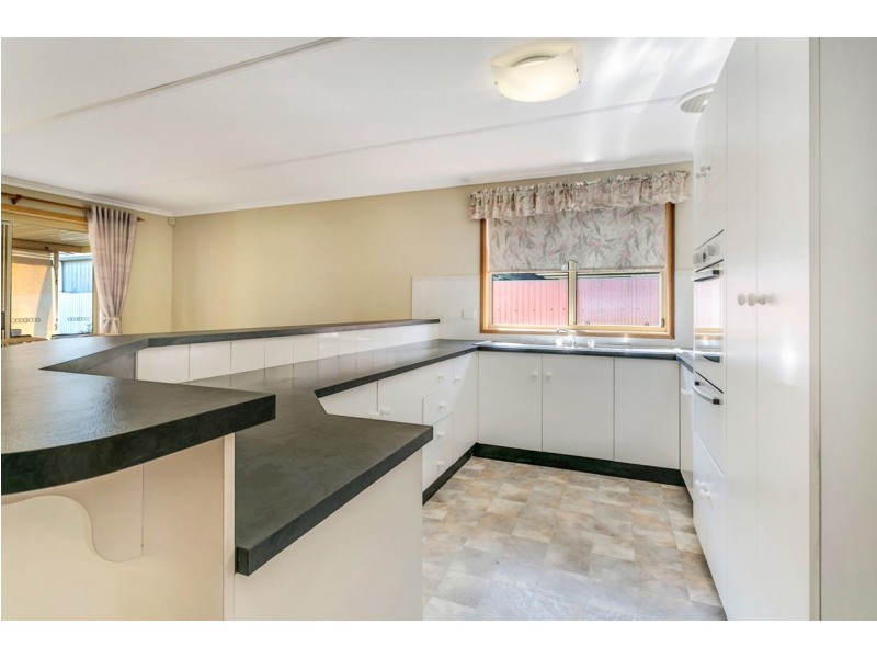 9 Augusta Court, Burton SA 5110