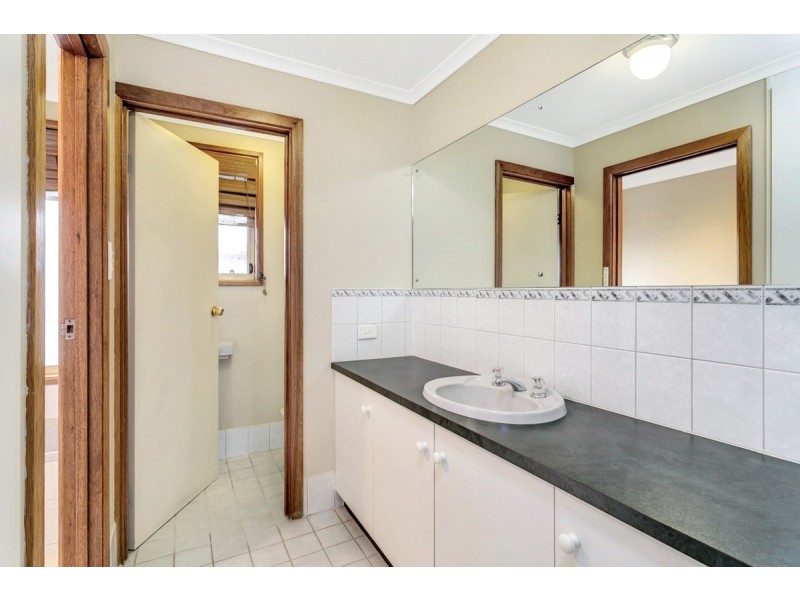 9 Augusta Court, Burton SA 5110