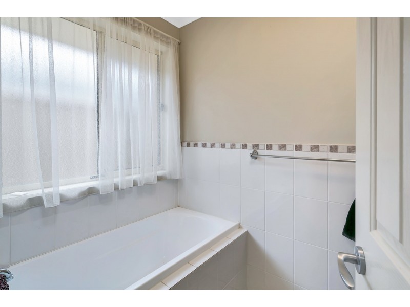 19 Hastings Avenue, Burton SA 5110