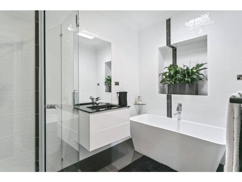 4 Zircon Crescent, Highbury SA 5089