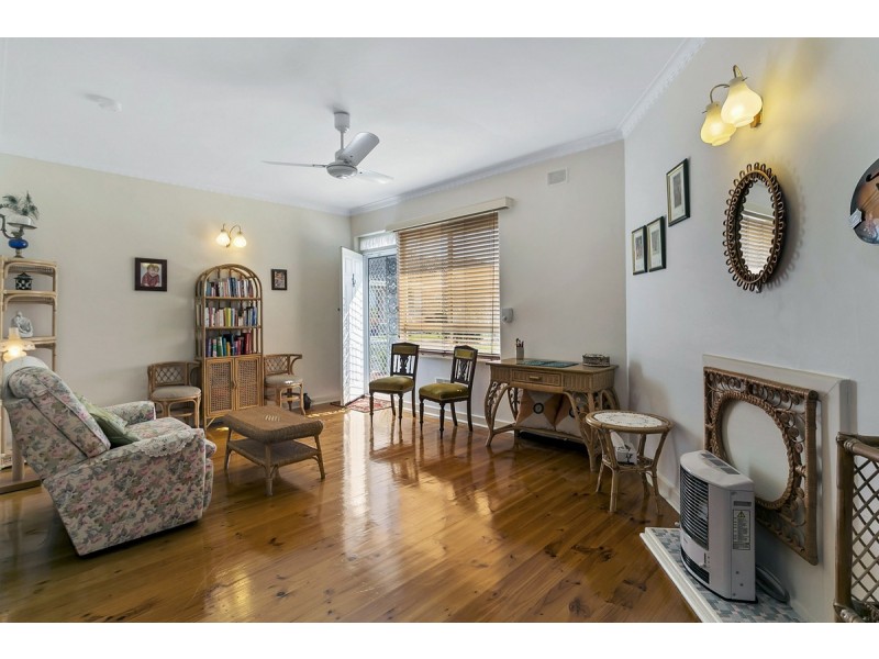 8 Seawynd Court, Seacliff Park SA 5049